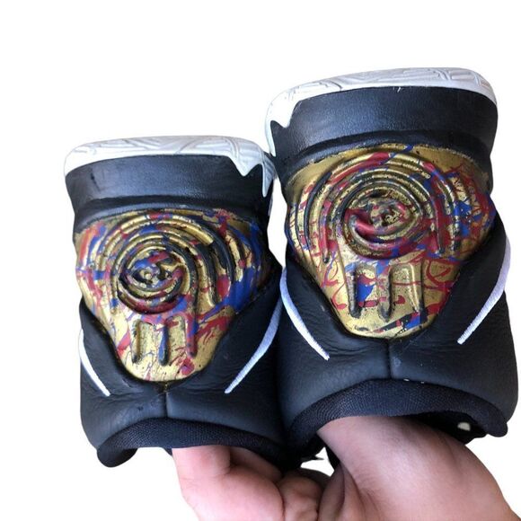 CUSTOM 2019 Nike Kyrie 6 GS 'Jet Black' Gold Black Size 5 - Picture 13 of 16